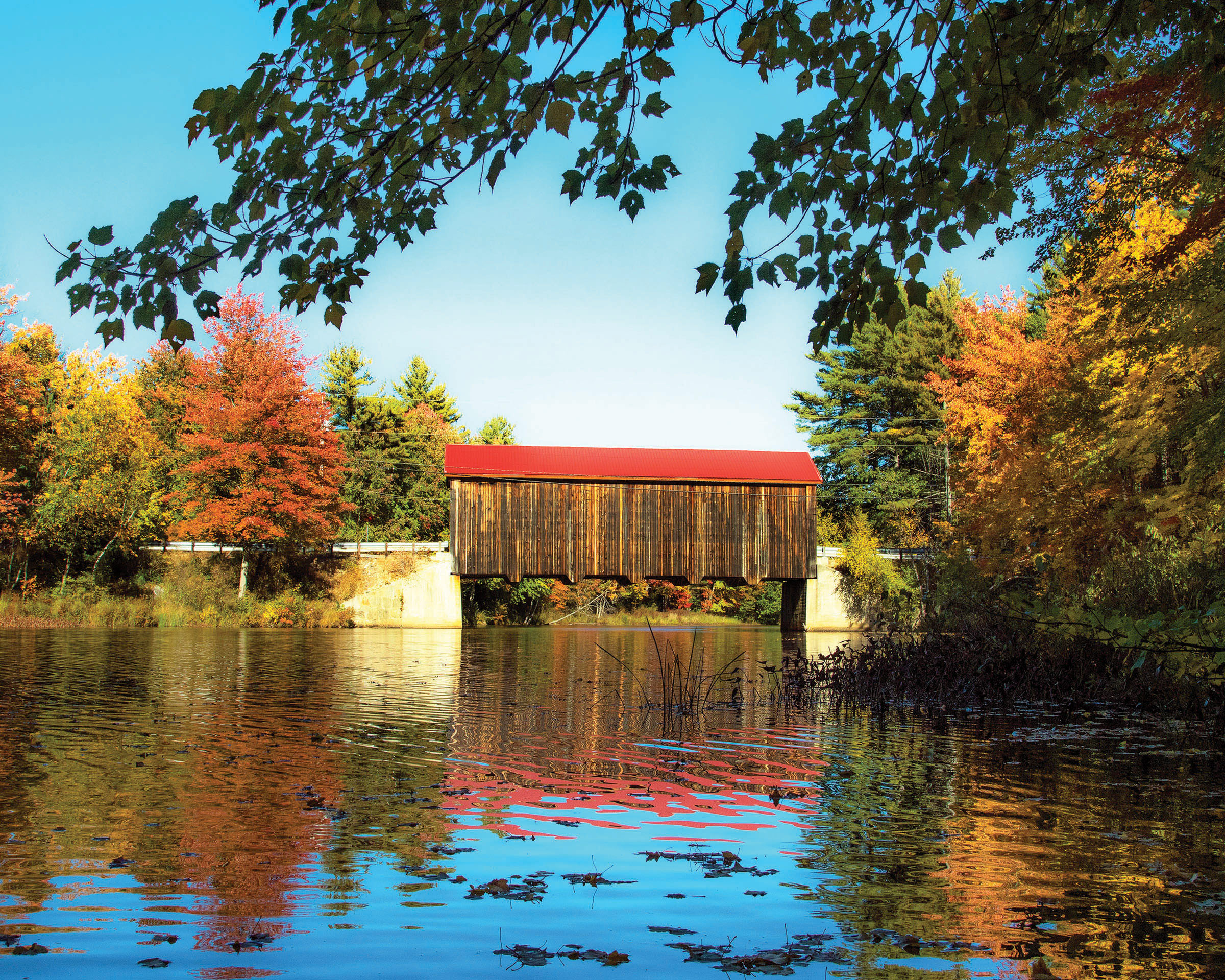 ContoocookRiverBridge_JeffrySchapira_Hopkinton_MerrimackOct